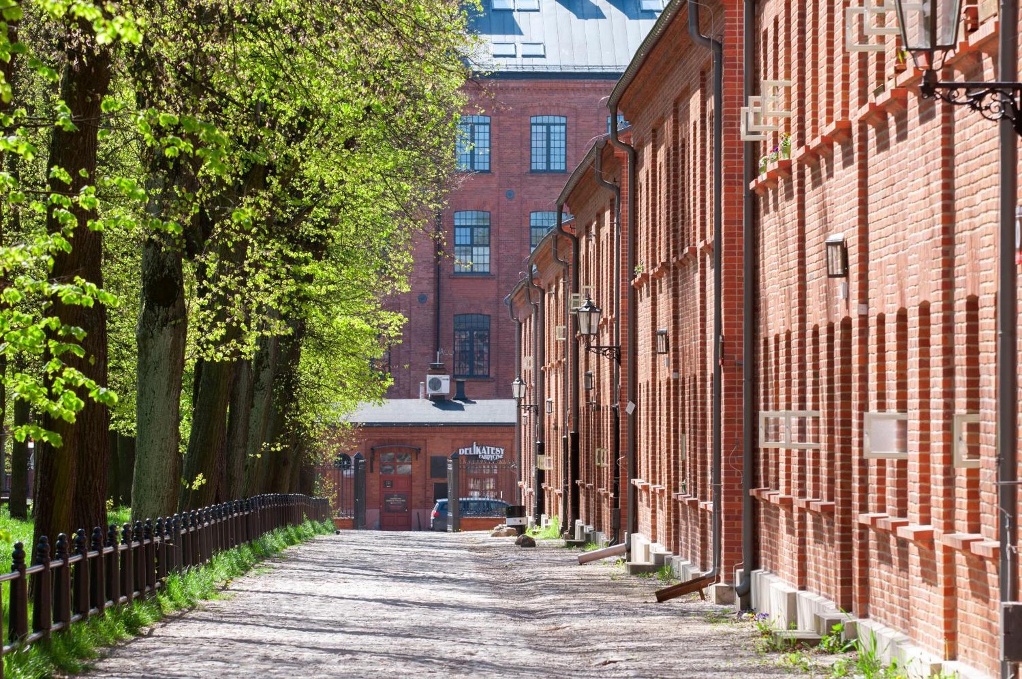 Wlokno - Sloneczny Loft U Scheiblera Leilighet